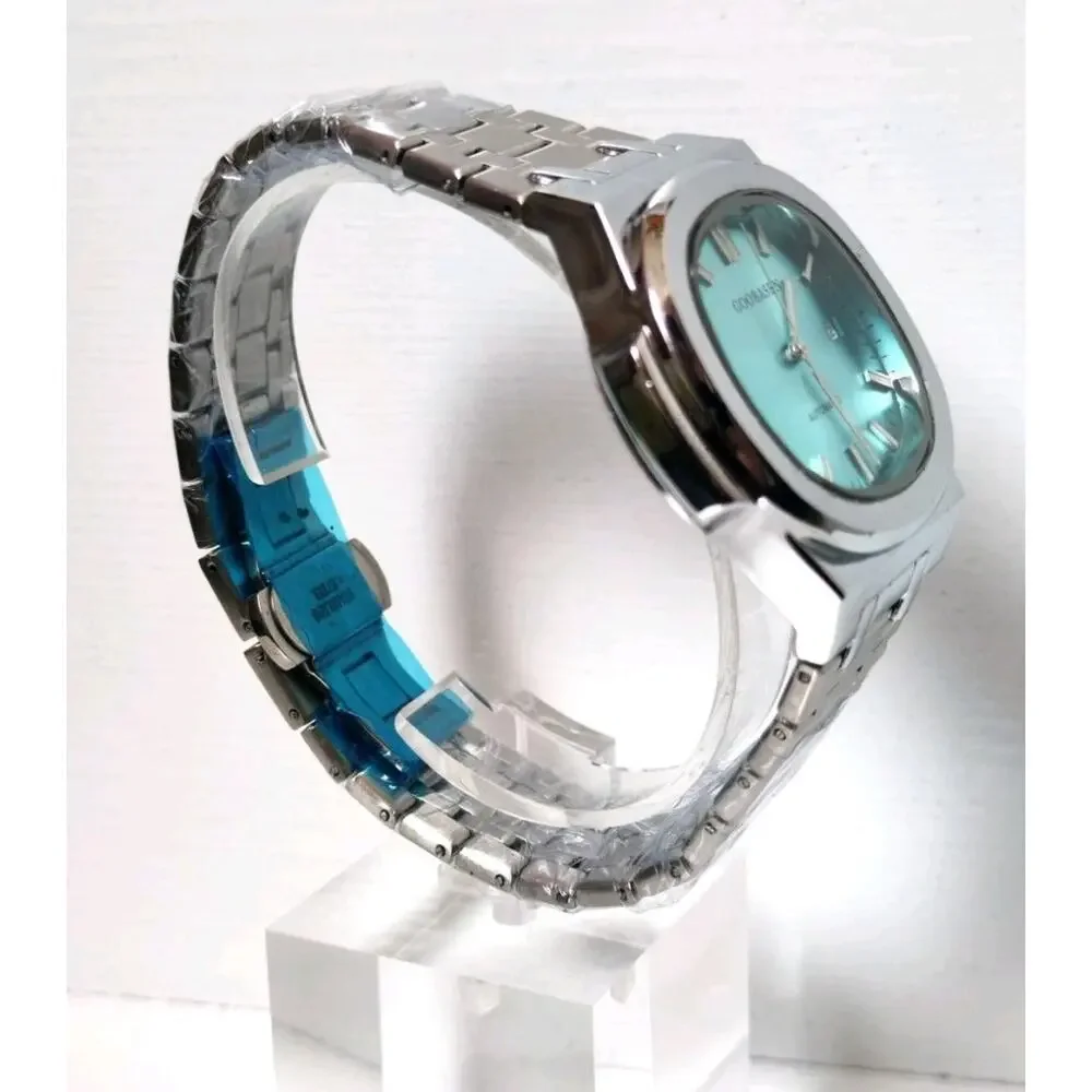 Goobasen Automatic Ice/Tiffany Blue Dial Watch, W/ Auto. Watch Winder